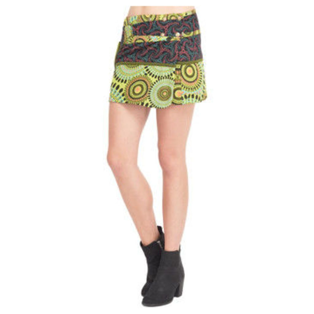 Couleurs Du Monde  Skirt  women's Skirt in Green