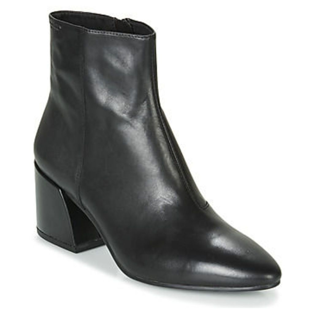 OLIVIA  women's Low Ankle Boots in Black