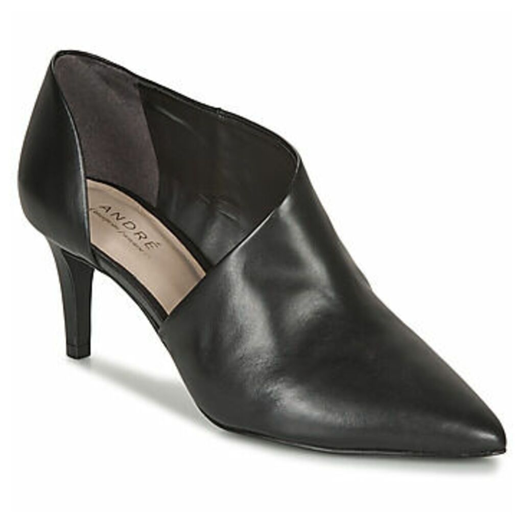 LUCILE  women's Court Shoes in Black