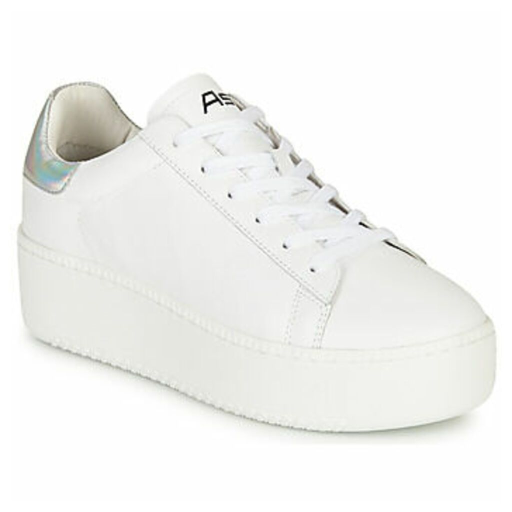 CULT  women's Shoes (Trainers) in White