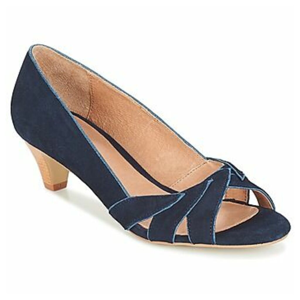 MUSIK  women's Court Shoes in Blue