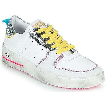 SONA  women's Shoes (Trainers) in White