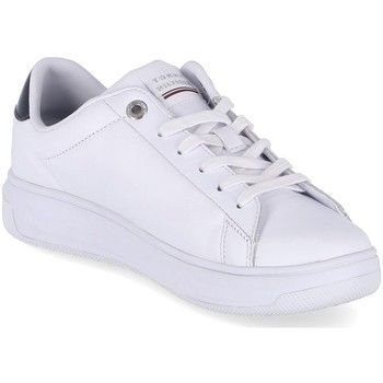 Signature Tommy  women's Shoes (Trainers) in White