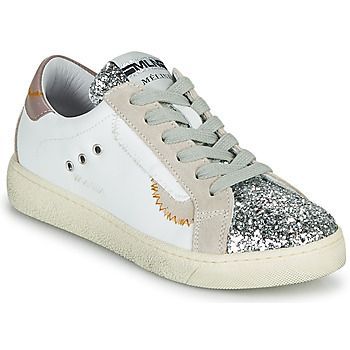 CAR139  women's Shoes (Trainers) in White