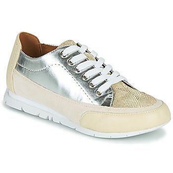 CAMINO  women's Shoes (Trainers) in Beige