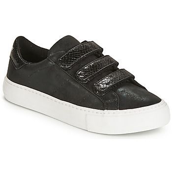 ARCADE  women's Shoes (Trainers) in Black