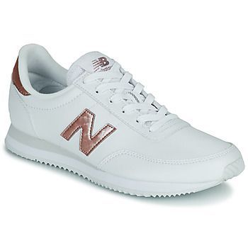720  women's Shoes (Trainers) in White