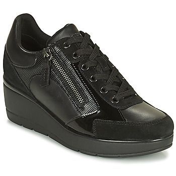 ILDE  women's Shoes (Trainers) in Black