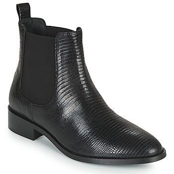ATTENTIVE  women's Mid Boots in Black