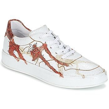 CRASKY  women's Shoes (Trainers) in White