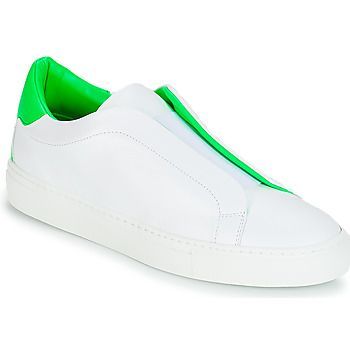 KISS  women's Shoes (Trainers) in White