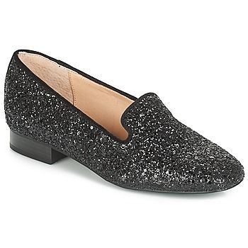 ATOMIC  women's Loafers / Casual Shoes in Black. Sizes available:3.5,4