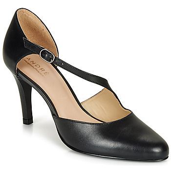 LUNA  women's Court Shoes in Black. Sizes available:6,7.5