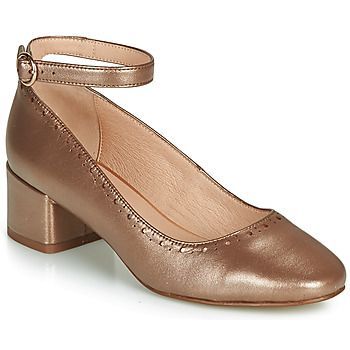 LAUREATE  women's Court Shoes in Gold. Sizes available:3.5,6