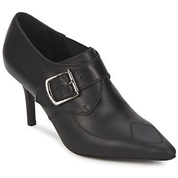 WV0001  women's Court Shoes in Black