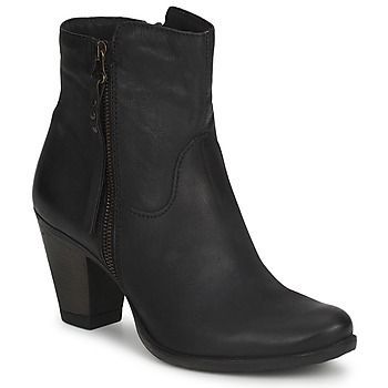 QUIZILO  women's Low Ankle Boots in Black