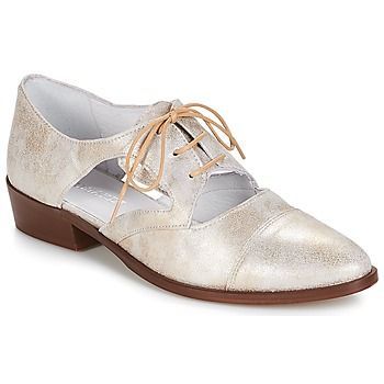 RELAX  women's Casual Shoes in Gold