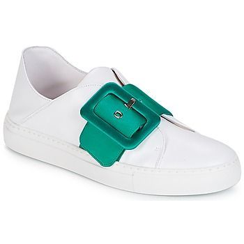 ROYAL  women's Shoes (Trainers) in White