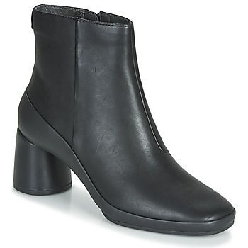 UP RIGHT  women's Low Ankle Boots in Black