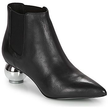 THE DISCO  women's Low Ankle Boots in Black