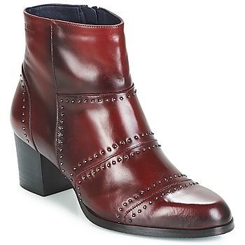 ZUMA  women's Low Ankle Boots in Red