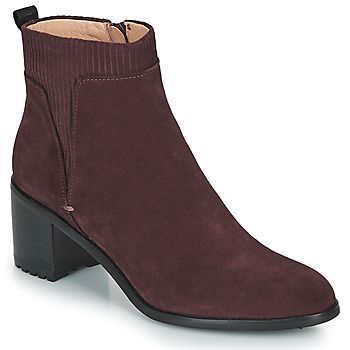 BOMBAY  women's Low Ankle Boots in Bordeaux. Sizes available:3.5,5.5