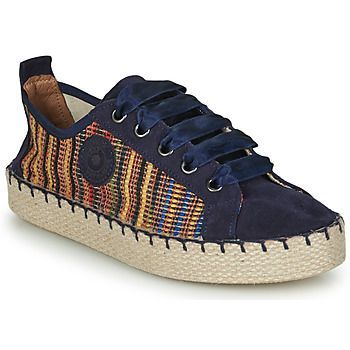 PANKE  women's Espadrilles / Casual Shoes in Blue