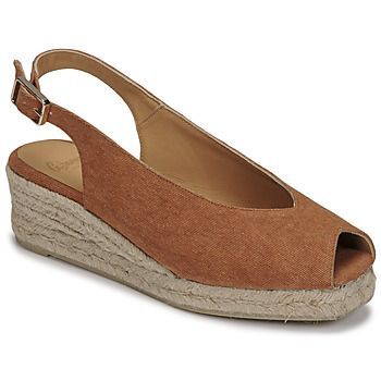 Dosalia  women's Sandals in Brown