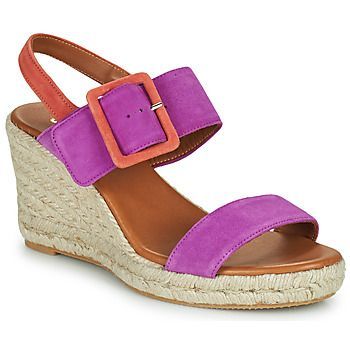 IRINA  women's Espadrilles / Casual Shoes in Pink
