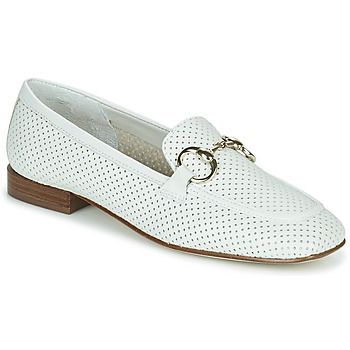 MAYA  women's Loafers / Casual Shoes in White