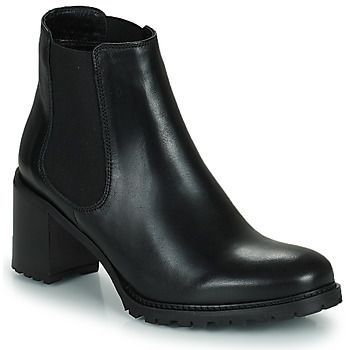 PETRINA  women's Low Ankle Boots in Black