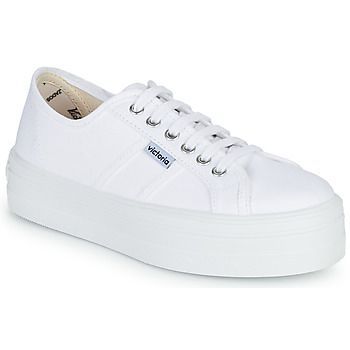 9200  women's Shoes (Trainers) in White