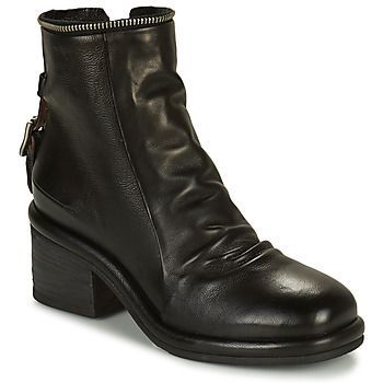 VISION LOW  women's Low Ankle Boots in Black