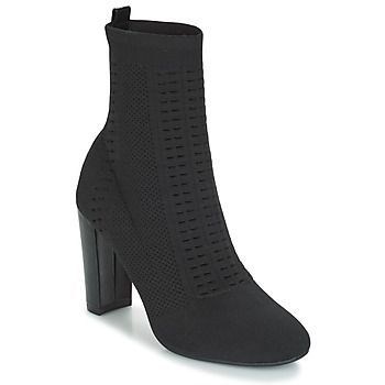 ARIANA  women's Low Ankle Boots in Black. Sizes available:5,6,6.5