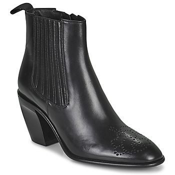 DUSTY 66  women's Low Ankle Boots in Black