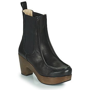 ST LAURENT  women's Low Ankle Boots in Black