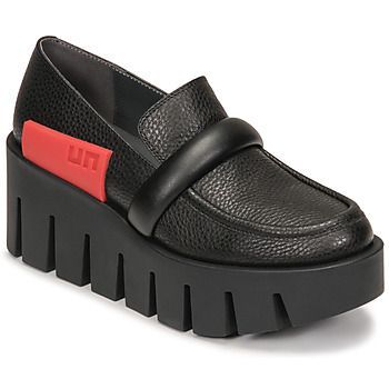 Grip Loafer Lo  women's Loafers / Casual Shoes in Black