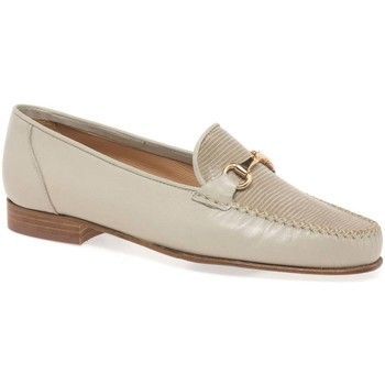 Charm Womens Moccasins  women's Loafers / Casual Shoes in Beige. Sizes available:4,5,5.5,6,6.5,7,8