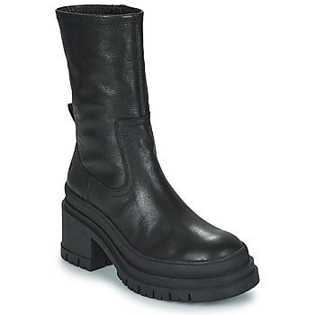 LYSS-A  women's Low Ankle Boots in Black