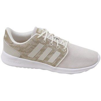 CF QT Racer W  women's Shoes (Trainers) in White