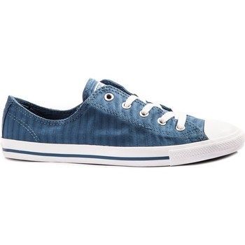 Chuck Taylor All Star Dainty  women's Shoes (Trainers) in Blue