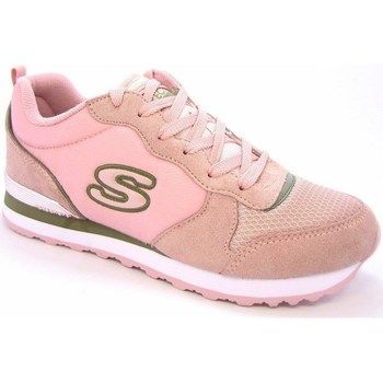 Step N Fly  women's Shoes (Trainers) in Pink