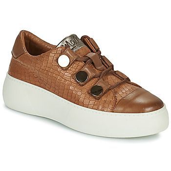 Camil  women's Shoes (Trainers) in Brown