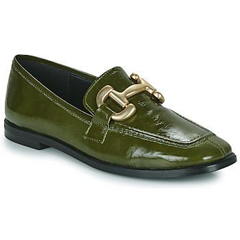 VODA  women's Loafers / Casual Shoes in Green