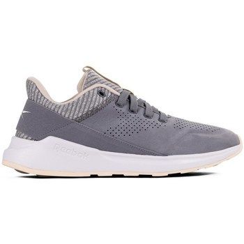 Ever Road Dmx 20 L  women's Shoes (Trainers) in Grey