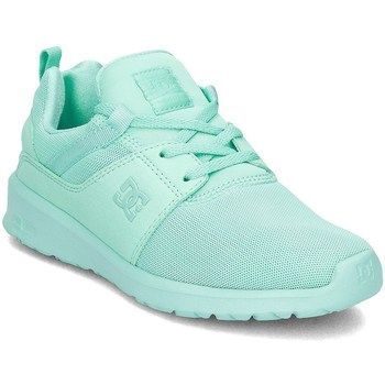 Heathrow  women's Shoes (Trainers) in Green