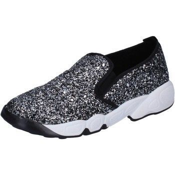 BX788  women's Trainers in Silver