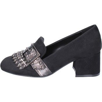 BR43  women's Loafers / Casual Shoes in Black