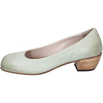 BE500  women's Court Shoes in Green