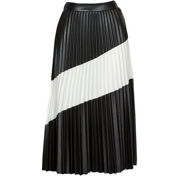 Vasata  women's Skirt in Black